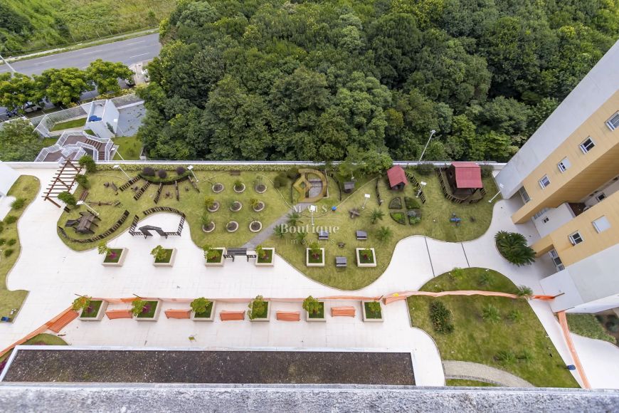 APARTAMENTO SEMIMOBILIADO COM 2 QUARTOS NO PARQUE ECOVILLE, COM VISTA LIVRE