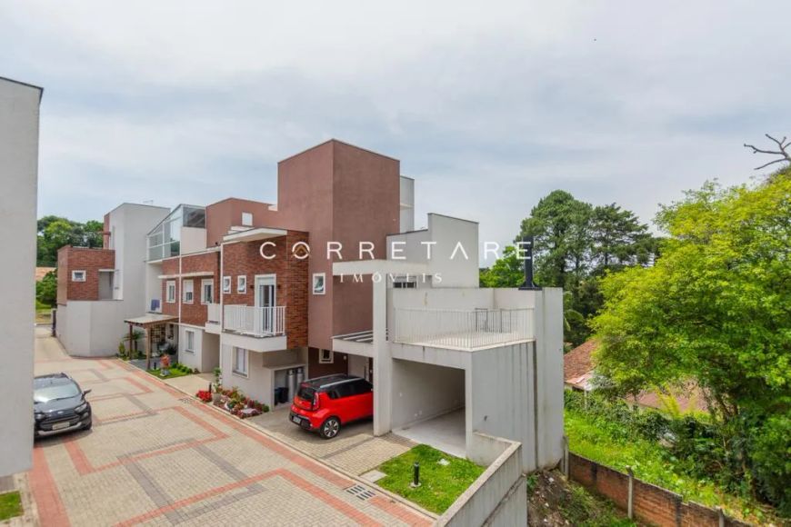 Sobrado em condomínio Insolaratta