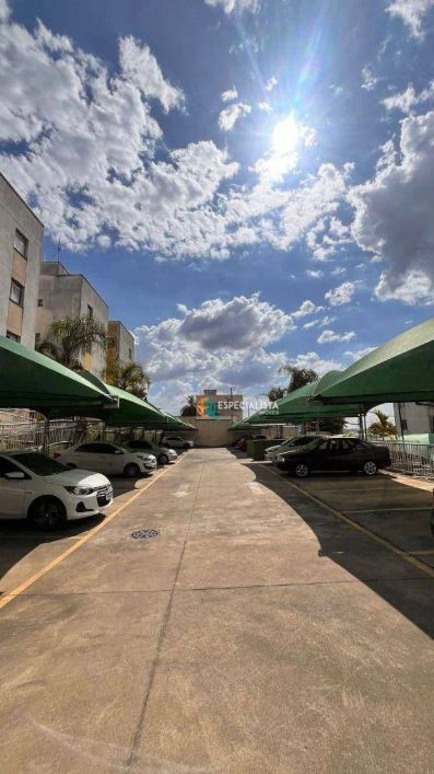 Apartamento com 2 dormitórios à venda, 45 m² por R$ 155.000,00 - Liberdade - Santa Luzia/MG