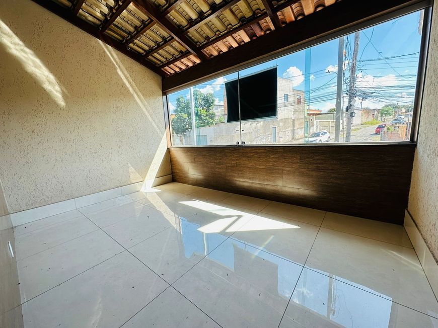 Casa com 3 quartos 2 banheiros 1 vaga a venda,107m2 por R$ 349.900