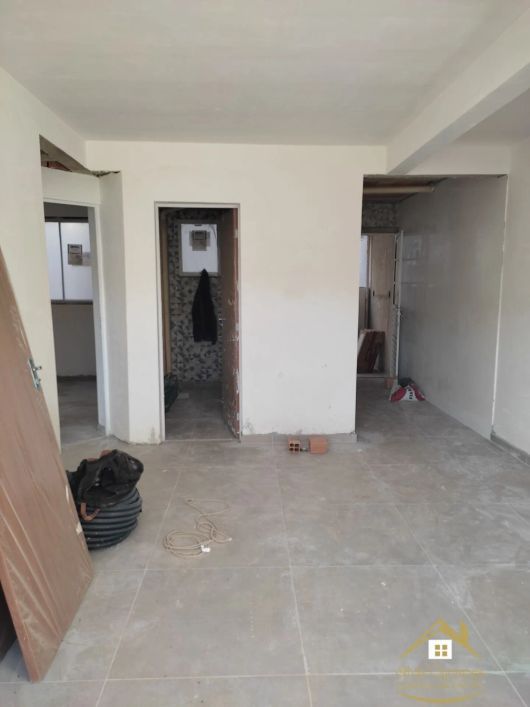 Casa Geminada com Área Privativa, Bairro Imperial, Santa Luzia