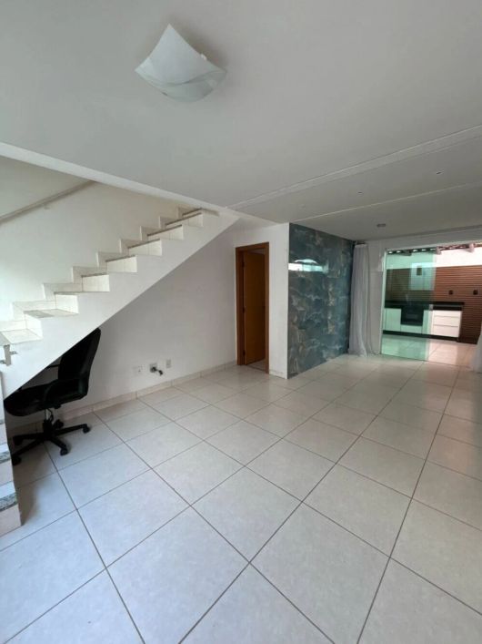 Casa Geminada para comprar Baronesa (São Benedito) Santa Luzia