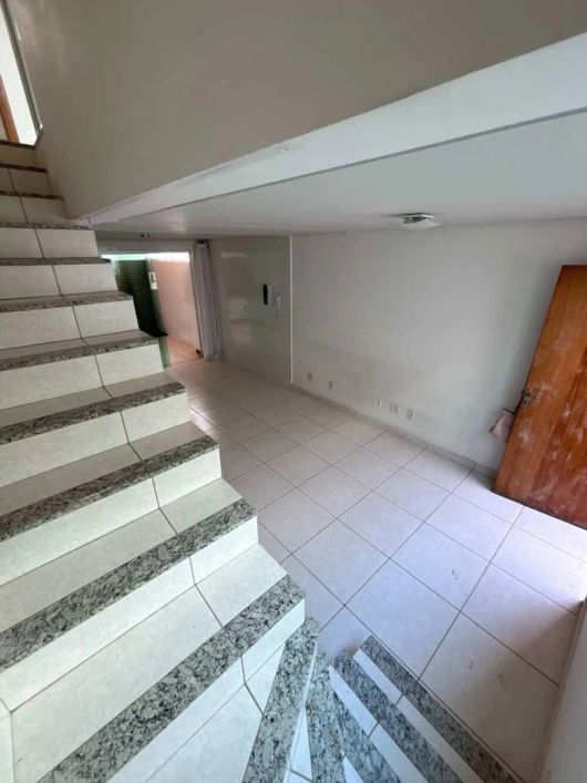 Casa Geminada para comprar Baronesa (São Benedito) Santa Luzia