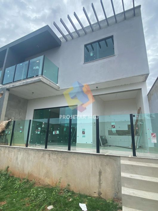 Excelente Casa Geminada | Liberdade