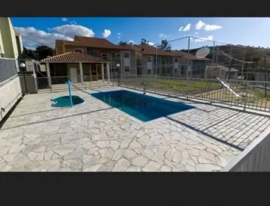 Apartamento com Área Privativa para comprar Córrego Tenente Santa Luzia