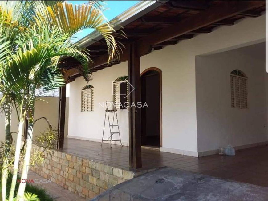 Casa com 4 dormitórios à venda, 120 m² por R$ 700.000,00 - São Benedito - Santa Luzia/MG