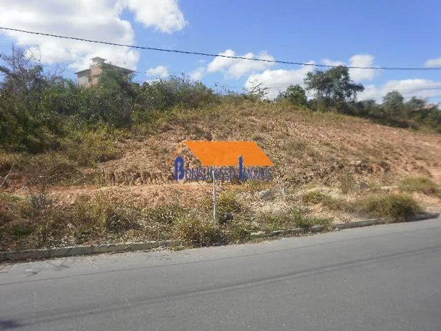 Terreno em Santa Luzia, no bairro Liberdade, à venda.