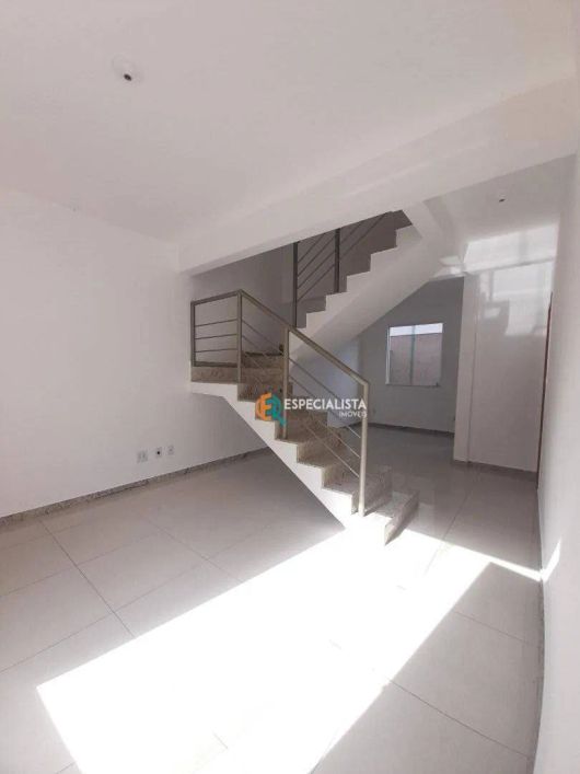 Casa 3 quartos com suite, 88 m² por R$ 530.000 - Idulipe - Santa Luzia/MG