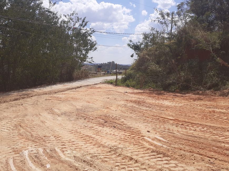 LOTE BARATO e REGISTRADO em Sta. LUZIA