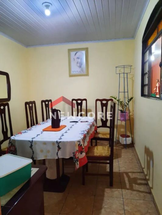 Apartamento em Avenida Amália Caldas Vargas - Maria Antonieta Mello Azevedo (São Benedito) - Santa L