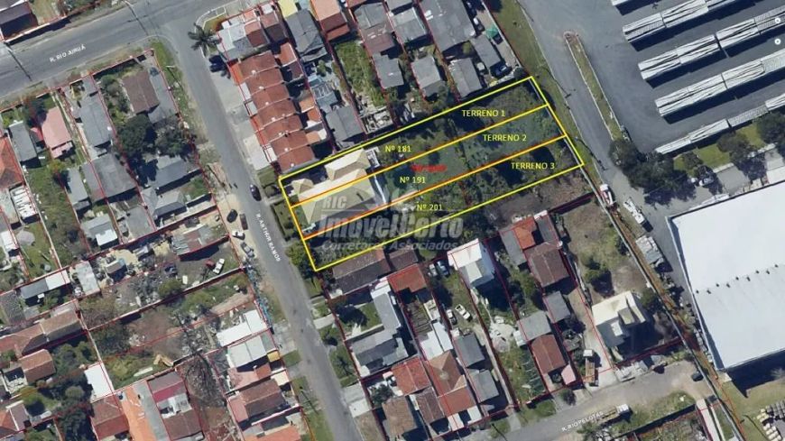 Vendem-se terrenos localizado na Rua Arthur Ramos, nos números prediais 181, 191 e 201, no Bairro Al