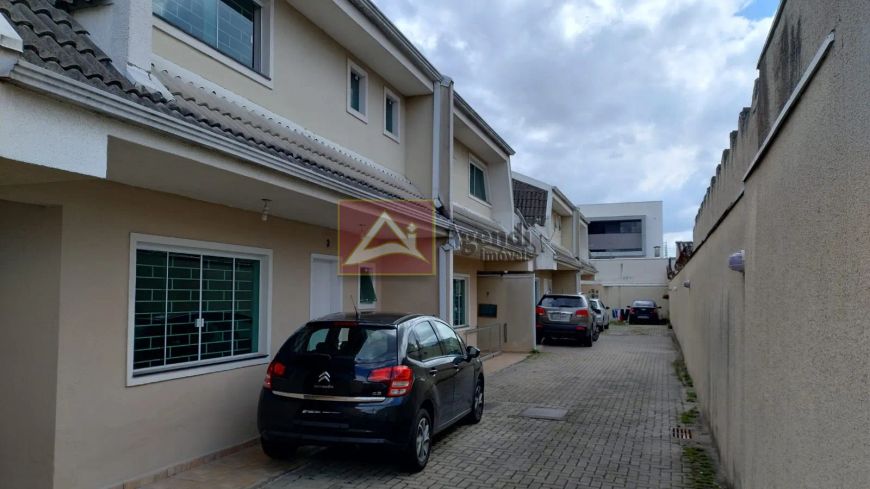 SOBRADO EM CONDOMÍNIO - BAIRRO HAUER - R$ 450.000,00