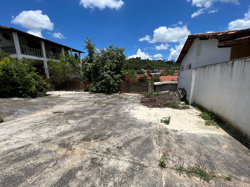 Lote/Terreno para venda tem 400 metros quadrados em Moreira - Santa Luzia - MG