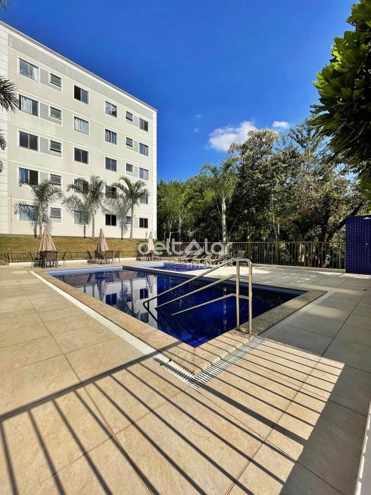 Apartamento com 02 quartos, uma vaga e lazer com piscina, São Benedito, Santa Luzia, MG