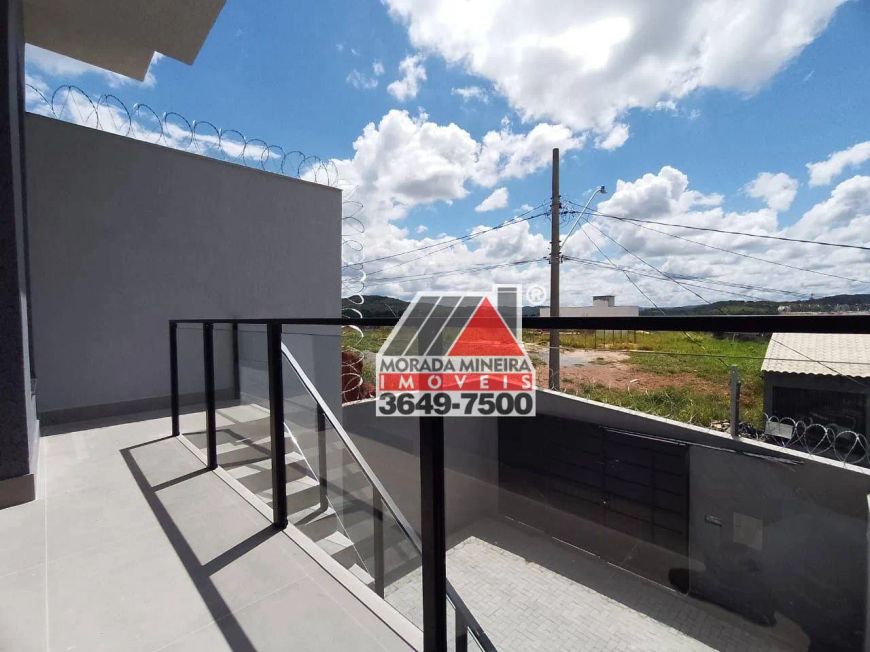 Casa com 3 dormitórios à venda, 76 m² por R$ 618.900 - Novo Centro - Santa Luzia/MG