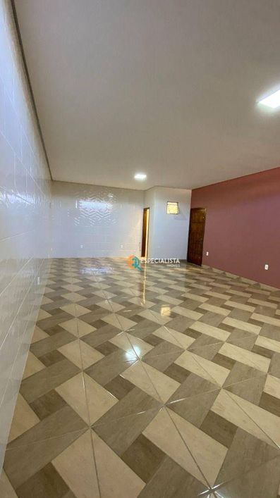 Casa 4 quartos, 329 m² R$ 800.000 - Duquesa I - Santa Luzia/MG