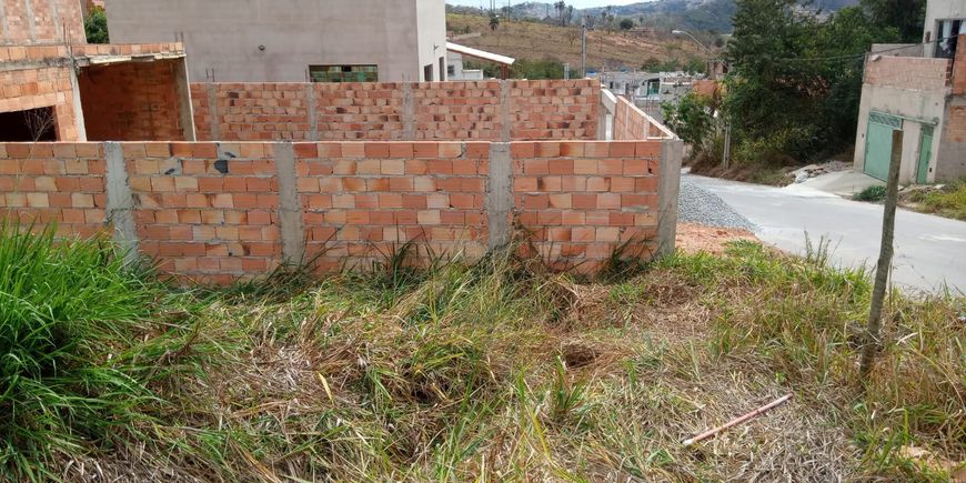 Lote de 250m2 localizado no bairro perola negra , Santa Luzia.