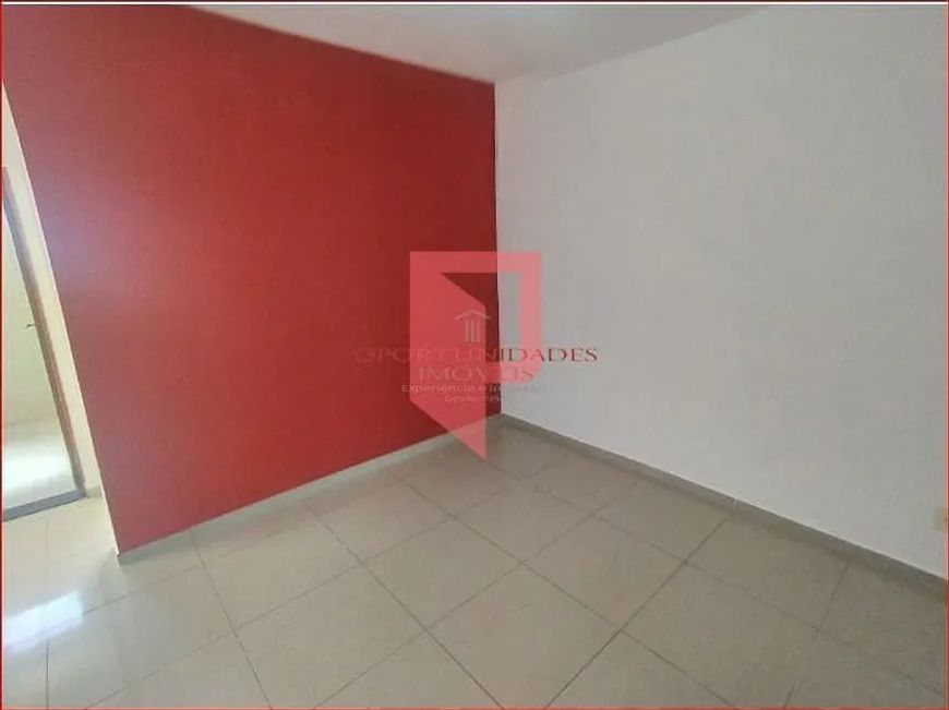Apartamento de 2 quartos no bairro São Benedito, Santa Luzia - MG em localização tranquila com fác