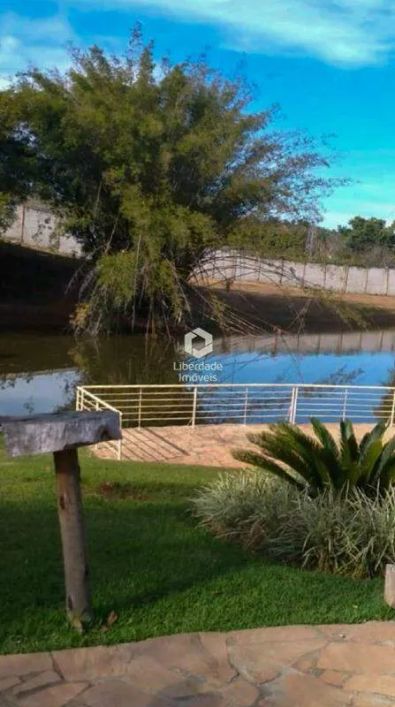 Lote à venda, no Centro.