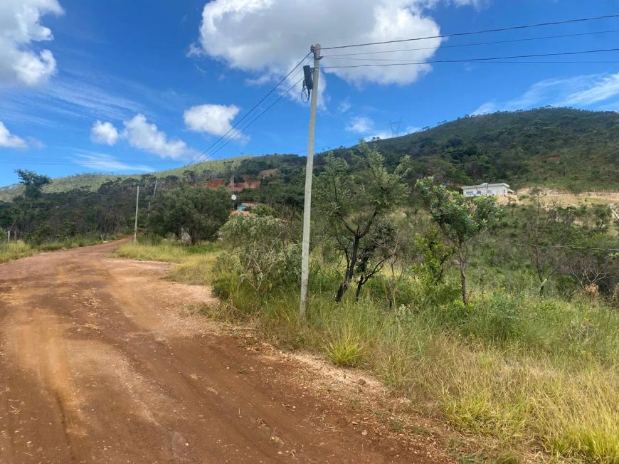 Imóvel para venda possui 4039 metros quadrados em Condomínio Rural Canto da Serra - Santa Luzia - MG
