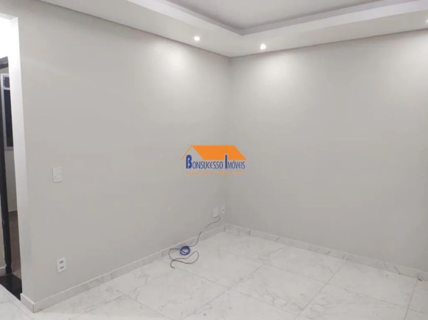 apartamento 2 quartos no bairro Liberdade em santa Luzia