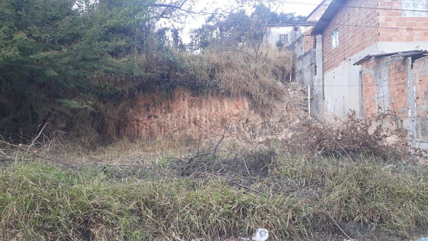 Vendo ou troco p carro Lote 360 mts registrado, Santa Luzia