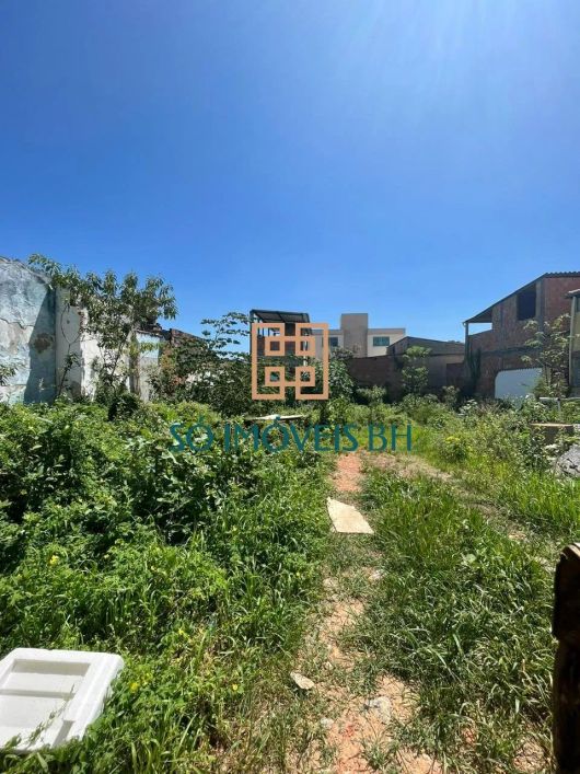 Lote de 360m² 12x30 a venda no bairro São Benedito (Santa Luzia).