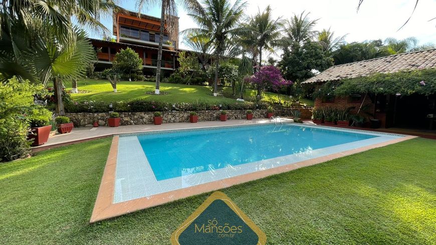 Casa de 515m² à venda no condomínio Recanto da Mata em Santa Luzia.