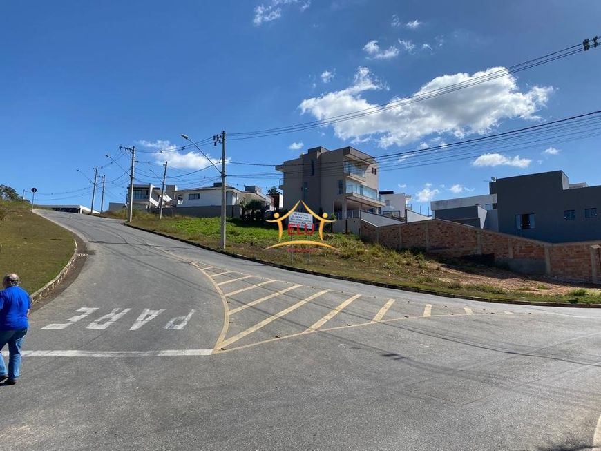 Excelente lote no Condomínio estância dos Lagos