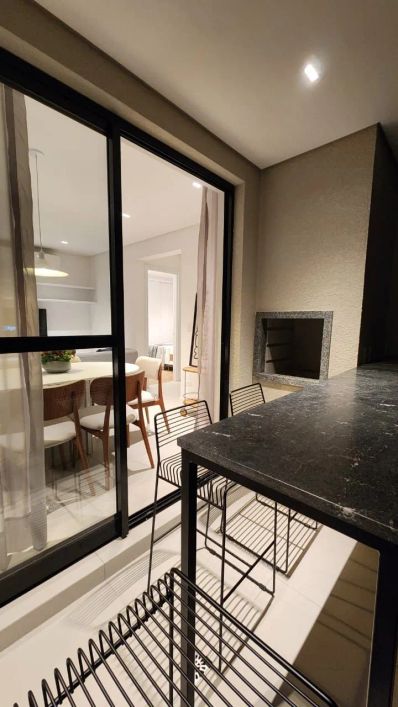 Imóvel para venda tem 58 metros quadrados com 2 quartos em Portão - Curitiba - PR