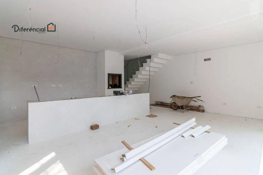 Casa com 3 dormitórios à venda por R$ 1.250.000,00 - Santa Cândida - Curitiba/PR