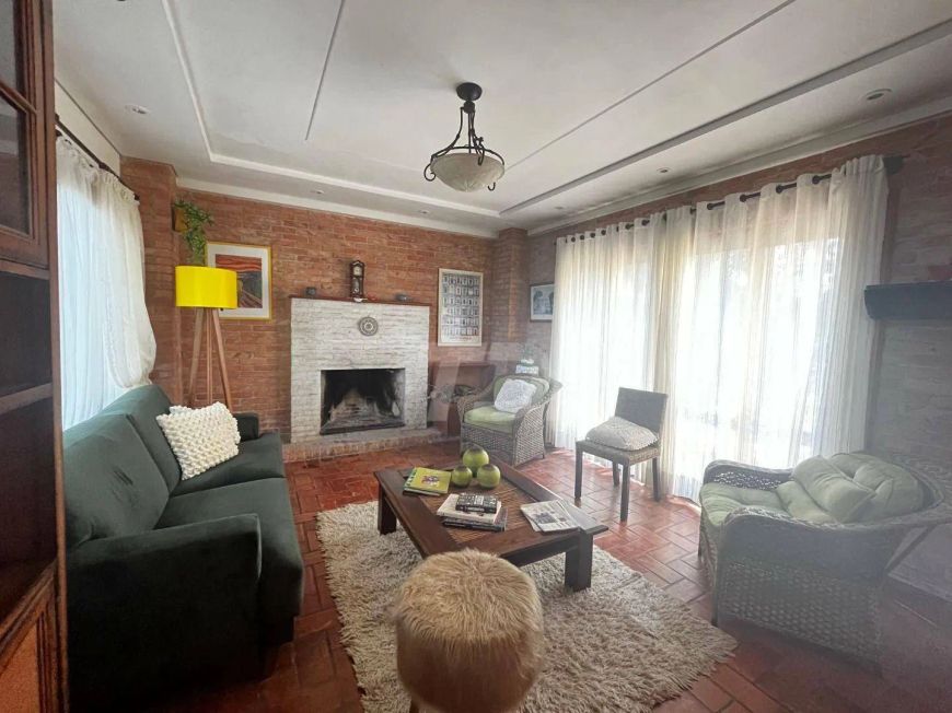 Campo Comprido, Casa 5 dormitórios (3 suítes), amplo terreno, estuda ap. menor valor. tdimob.com.br