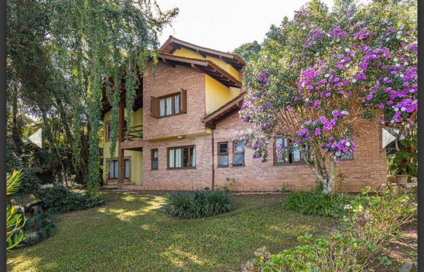 Campo Comprido, Casa 5 dormitórios (3 suítes), amplo terreno, estuda ap. menor valor. tdimob.com.br