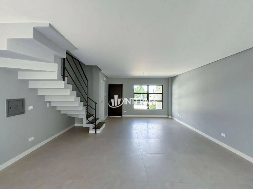 Sobrado com 3 Quartos à venda, 169 m² por R$ 995.000 - Santa Felicidade - Curitiba/PR