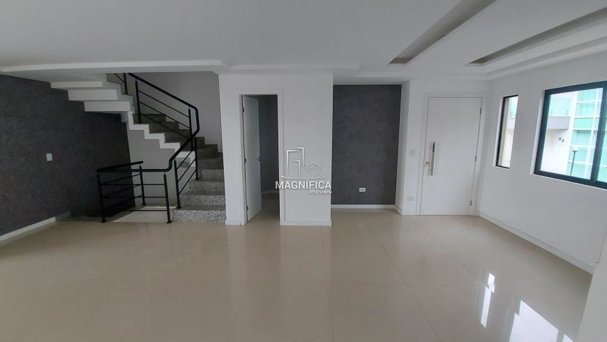 CASA DE CONDOMINIO com 5 dormitórios à venda com 314m² por R$ 1.737.000,00 no bairro Campo Comprido