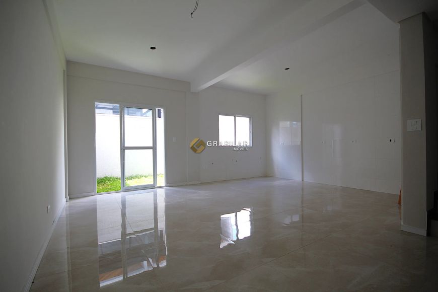Excelente Triplex Novo à Venda no Bairro Portão