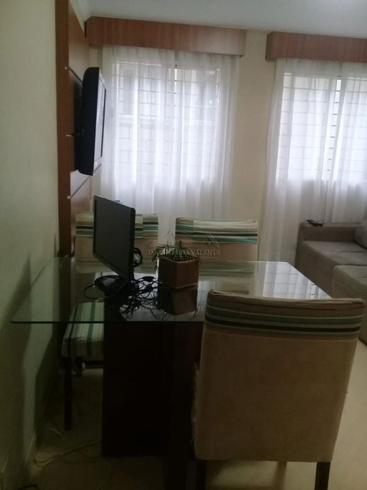 Condomínio localizado no Campo Comprido, apartamento no 1 andar, com móveis planejados, 3 dormitório