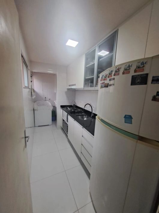 Apartamento localizado no bairro Campo Comprido, com 3 dormitórios - 57m2