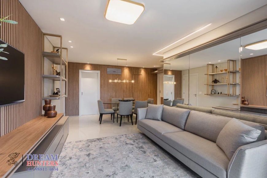 Garden de 123m² no bairro Ahú, com 3 quartos (1 suíte), 3 banheiros e 2 vagas de garagem