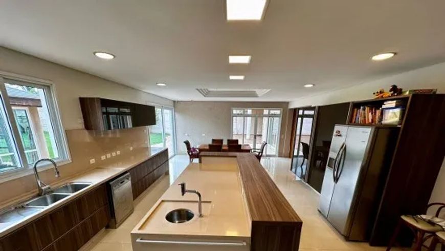 Imóvel para venda tem 1000 metros quadrados com 5 quartos em Jardim Social - Curitiba - PR