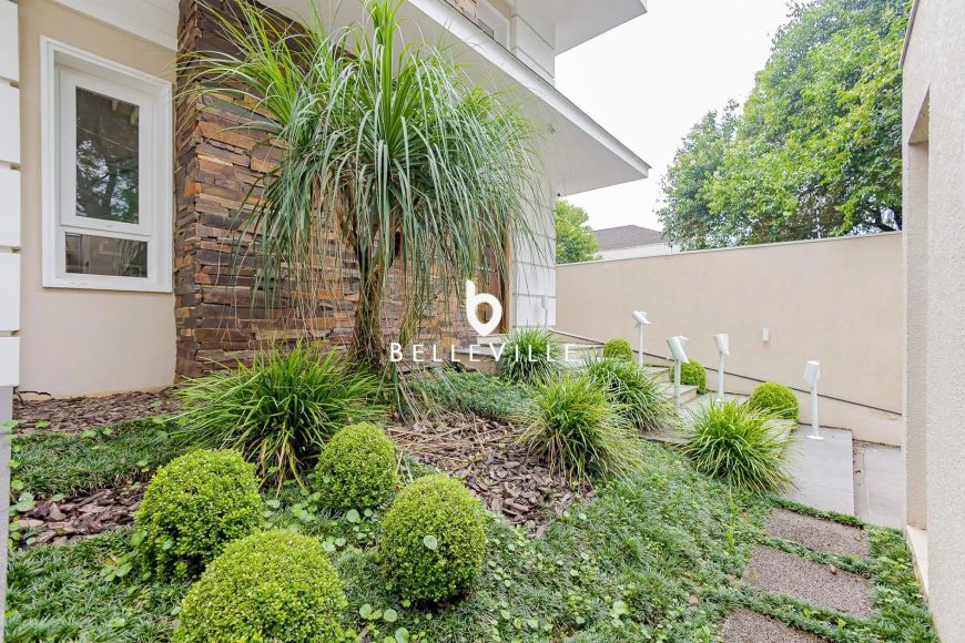 Casa Residencial Espetacular no Bairro Jardim Social, Curitiba/PR