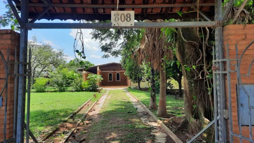 Chácara á venda no bairro Parque das Laranjeiras em Cosmópolis