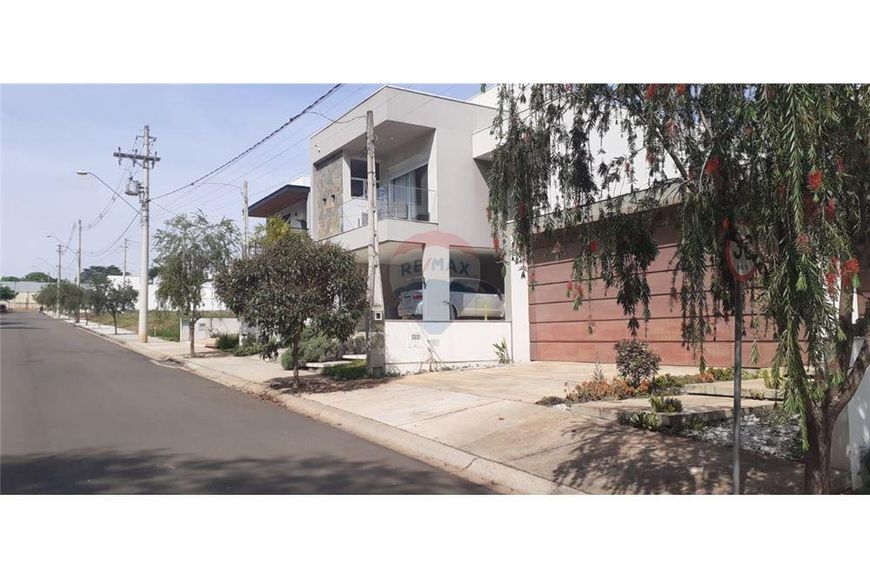 Terreno em condomínio, medindo 250 m² a venda por R$ 210.000,00 em Cosmópolis - SP