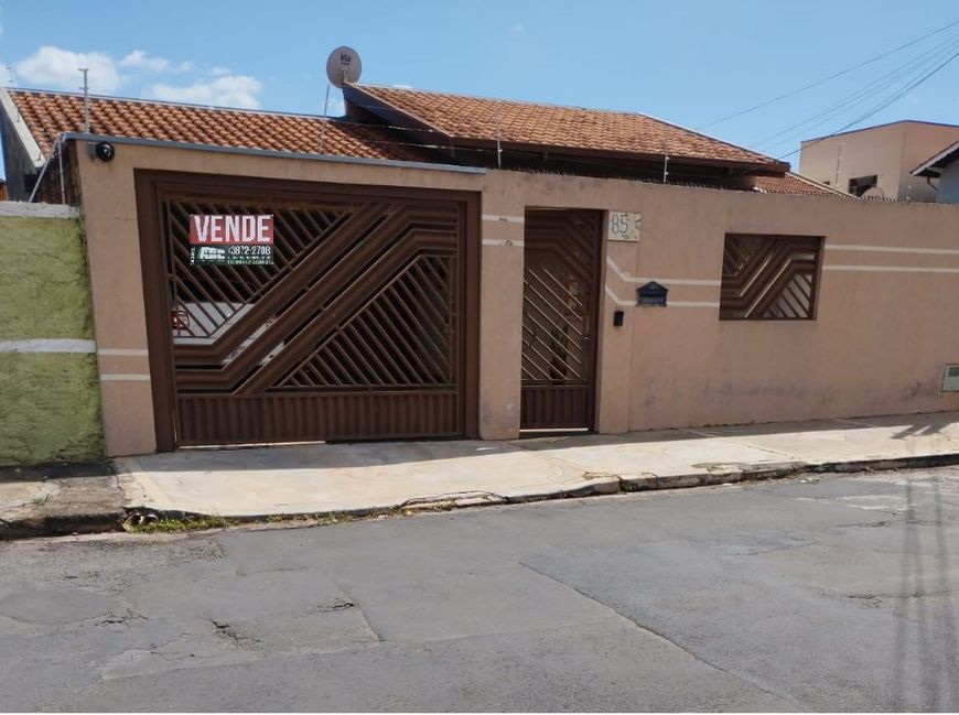 Casa à venda no Bairro Jardim Santa Rosa em Cosmópolis