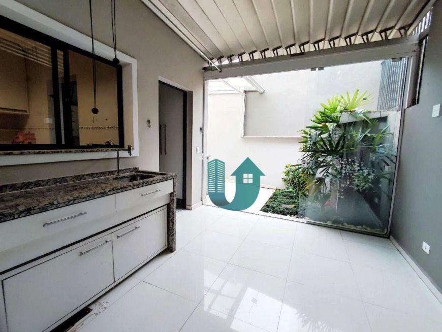 Sobrado em condominio fechado - 3 quartos sendo 1 suite - 2 vagas - Bom Retiro