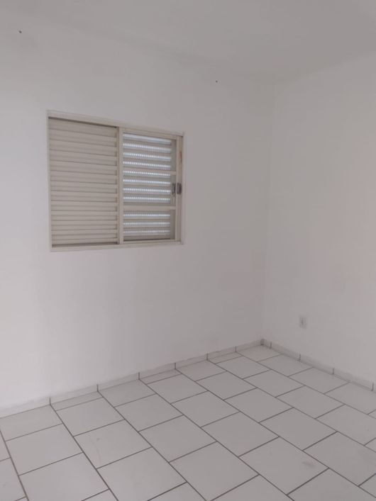 Casa de condomínio para venda possui 90 metros quadrados com 2 quartos