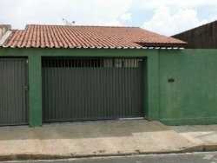 Venda de Casas / Padrão na cidade de Cosmópolis