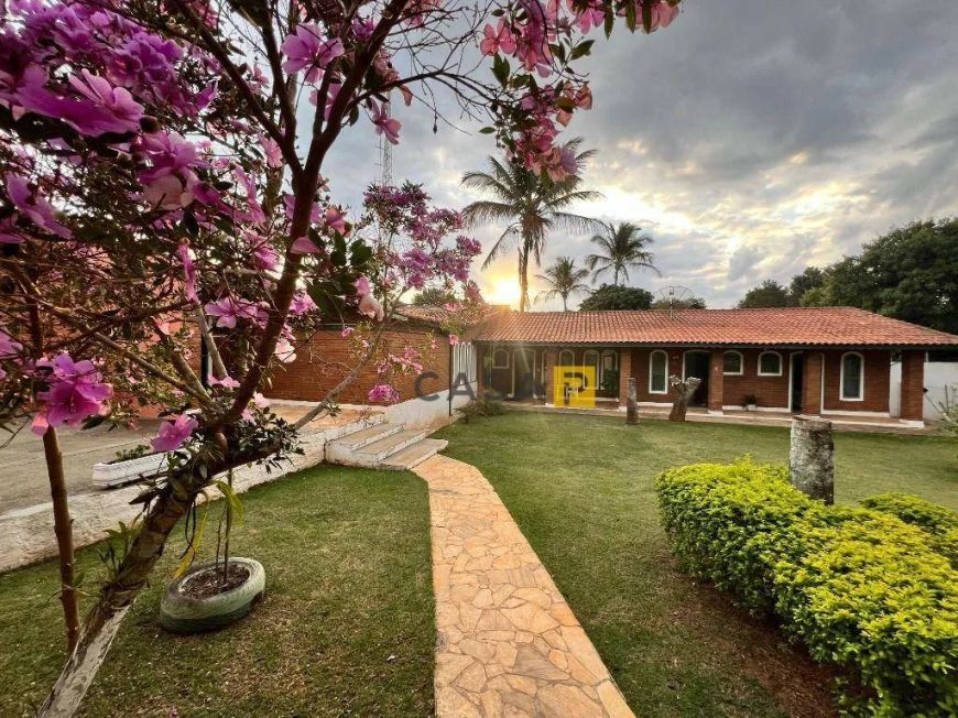 Chácara com 6 dormitórios à venda, 2000 m² por R$ 1.400.000,00 - Parque das Laranjeiras - Cosmópolis