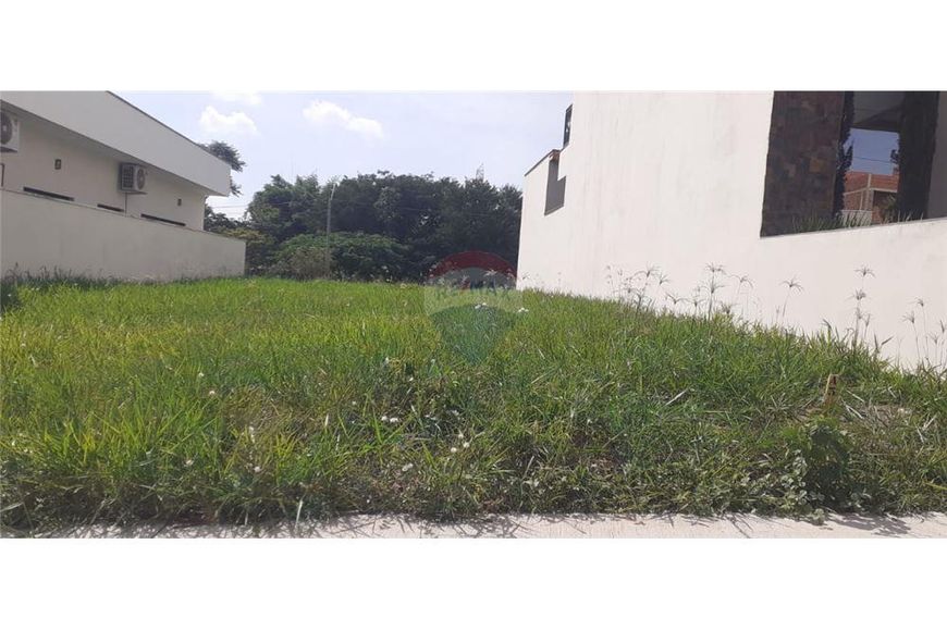 Terreno em condomínio, medindo 250 m² a venda por R$ 210.000,00 em Cosmópolis - SP