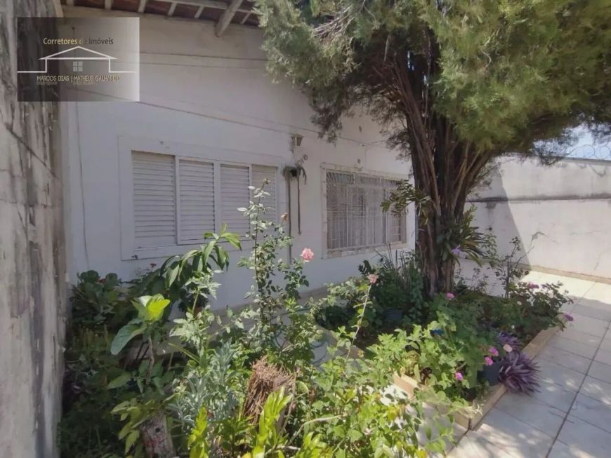 Casa na Vila Kalil, com 3 quartos, lote de 250m²